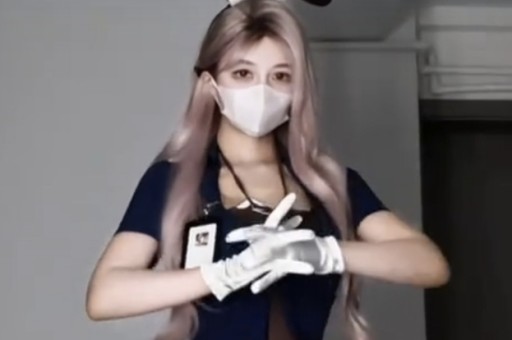 与王海燕离婚传闻线年张嘉益近况曝光 出现令人作呕的事