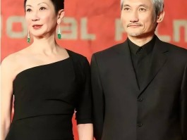 世上渣男千千万就怕徐克这种！哄着原配丁克转身再婚偷偷当爹